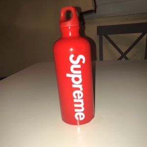 Authentic Supreme Waterbottle